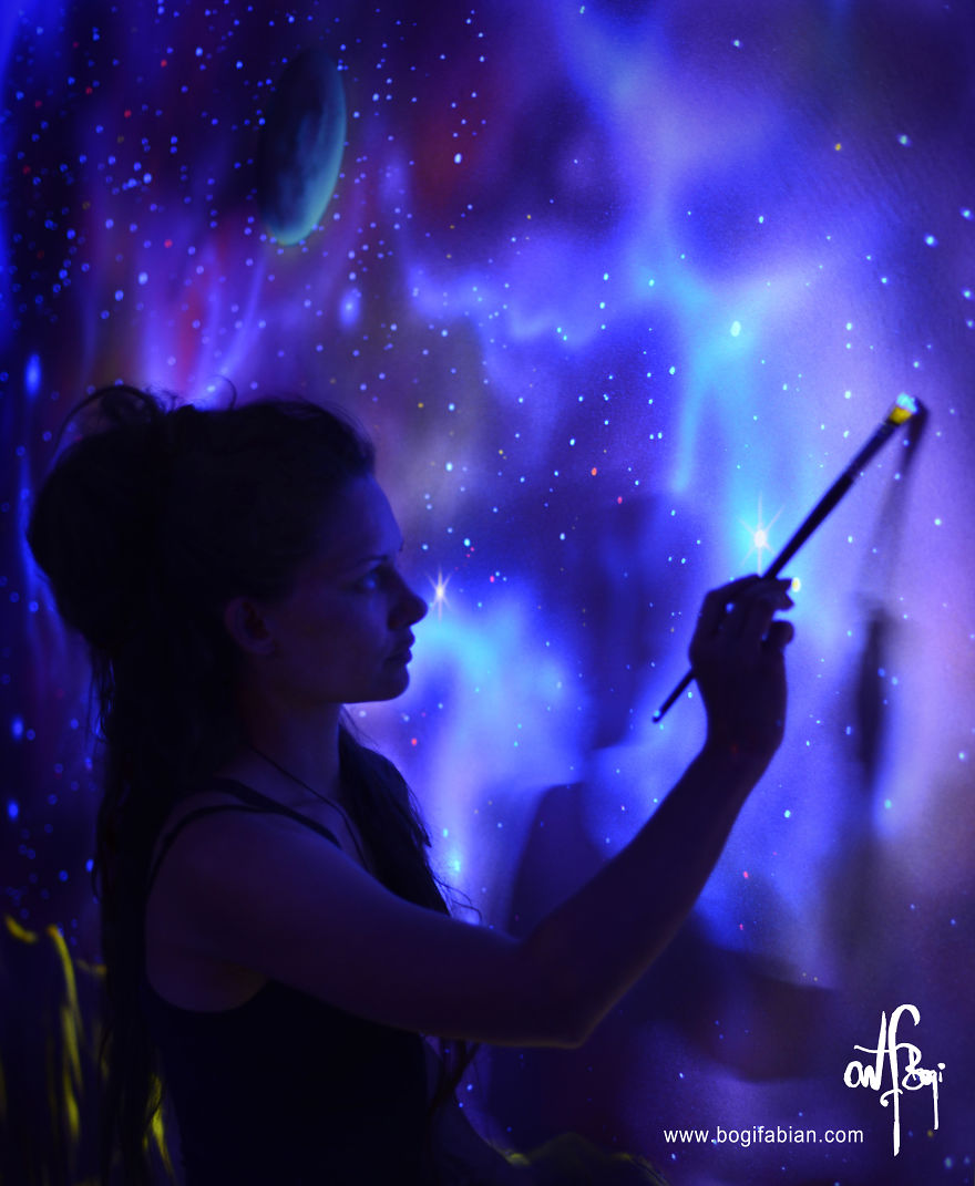 AD-Glowing-Murals-by-Bogi-Fabian-13