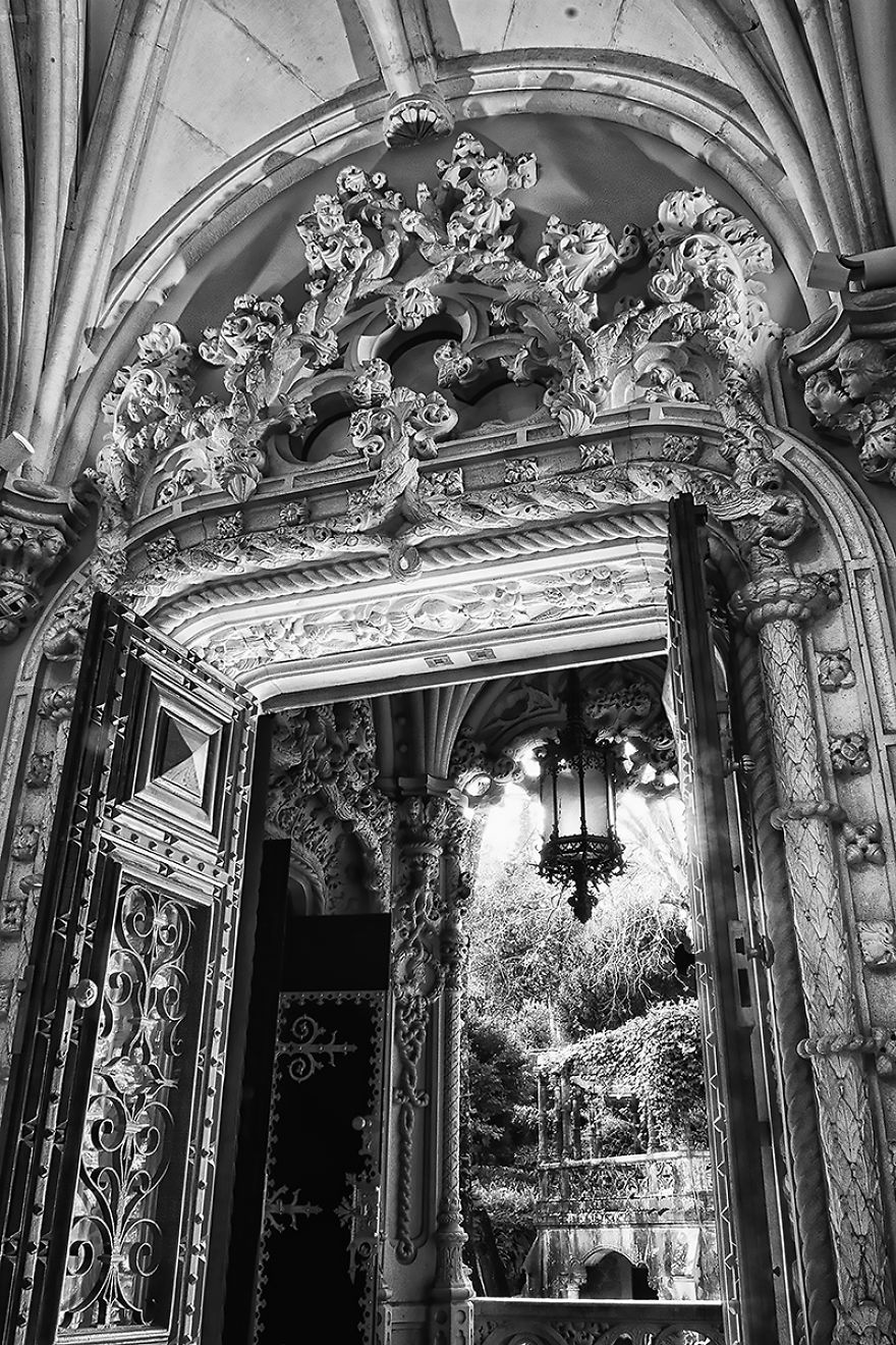 AD-Palace-of-Mystery-Quinta-da-Regaleira-by-Taylor-Moore-08