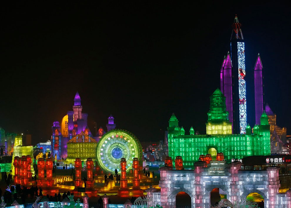 AD-Unbelievable-Creations-From-The-31st-Harbin-International-Ice-And-Snow-Festival-18