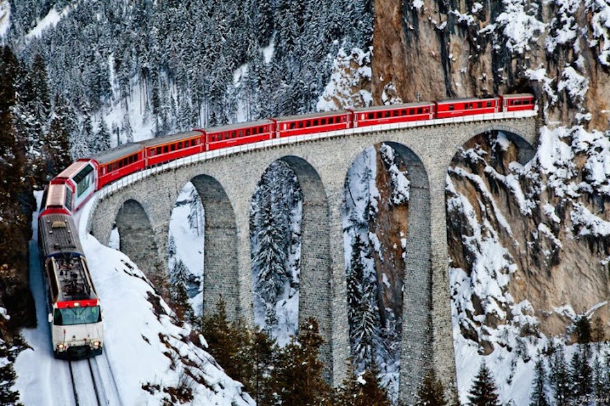 3.0-Rhaetian-Railway-Switzerland