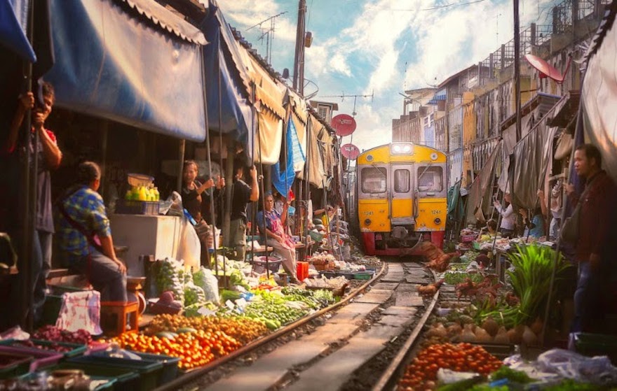 7.0-Maeklong-Railway-Samutsongkram-Thailand