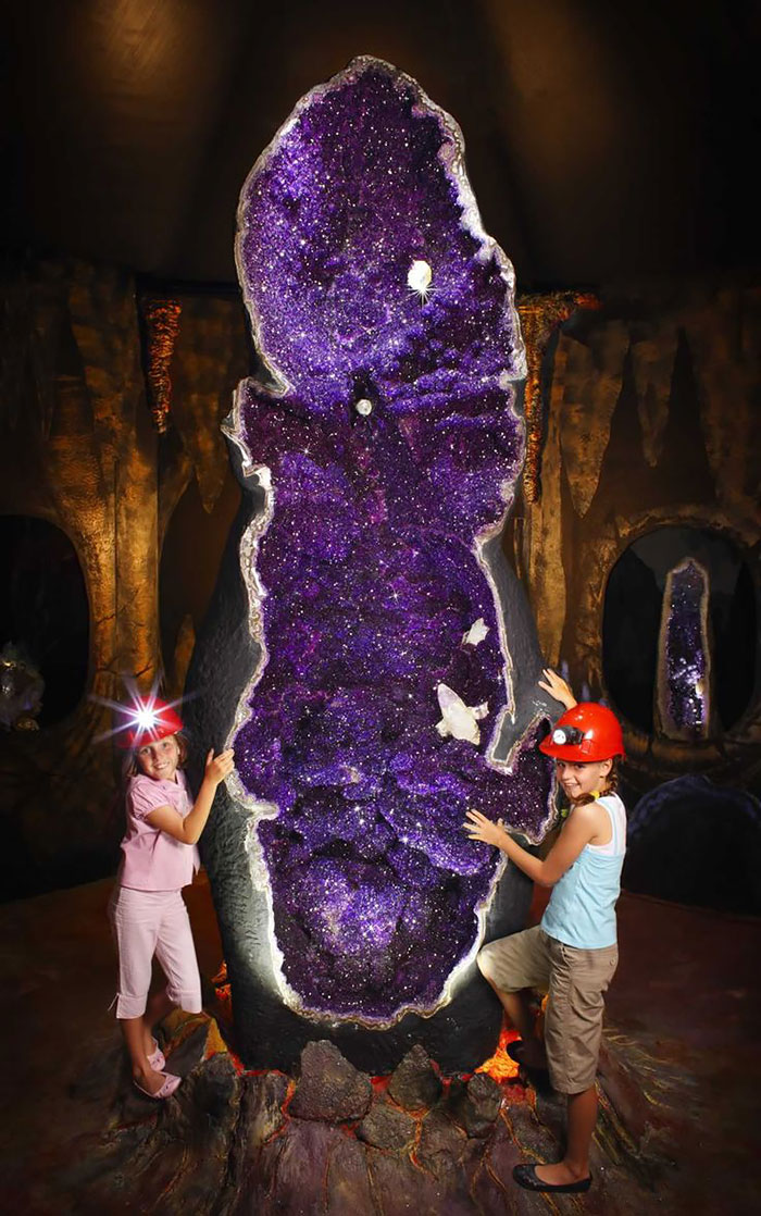 AD-Amazing-Stones-Minerals-5