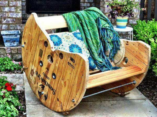 AD-DIY-Backyard-Furniture-6