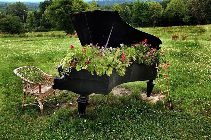 AD-Recycled-Furniture-Garden-25