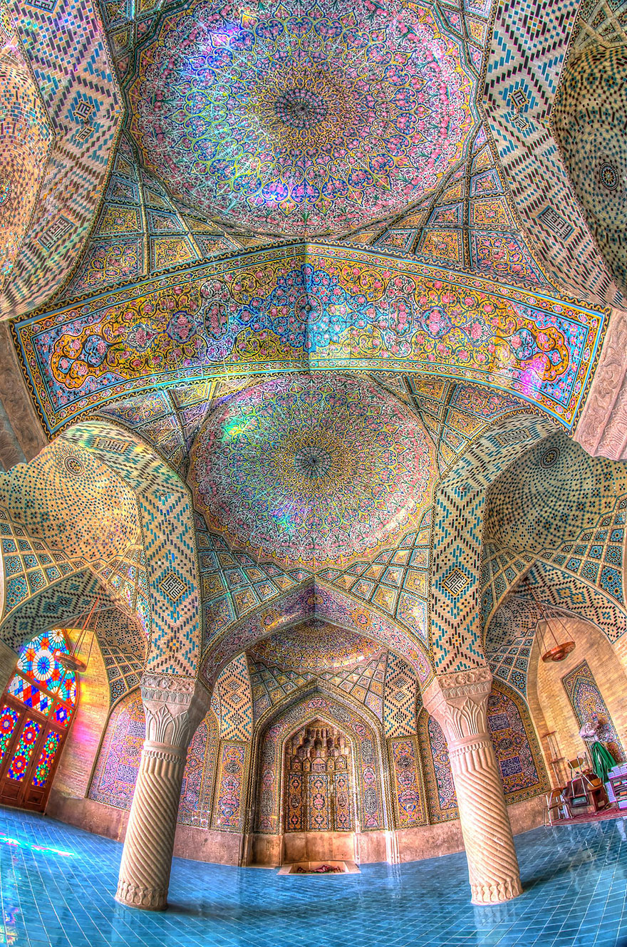 AD-Beautiful-Masjid-Mosque-Ceiling-2