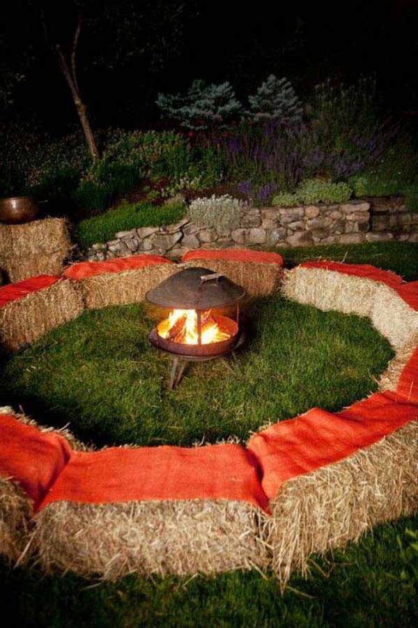 Straw Seating For Fall party