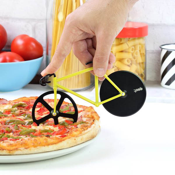 AD-Pizza-Cutters-2