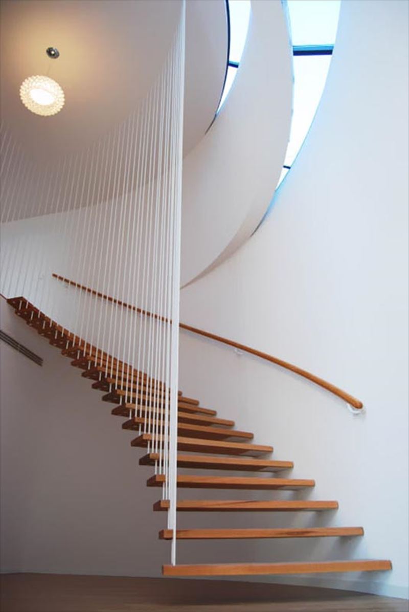AD-Sleek-Floating-Staircases-19