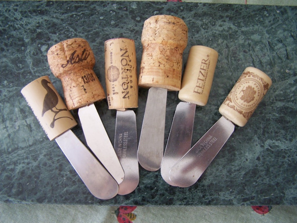 AD-DIY-Projects-You-Can-Do-With-Corks-9