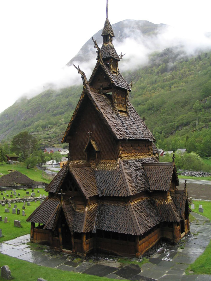 AD-Fairy-Tale-Viking-Architecture-Norway-01