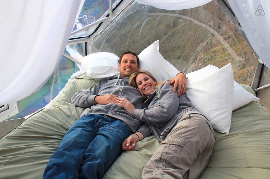 AD-Scary-See-Through-Suspended-Pod-Hotel-Peru-Sacred-Valley-7
