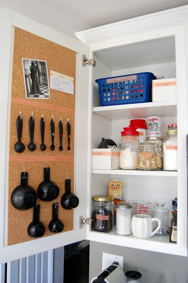 AD-Insanely-Clever-Ways-To-Organize-Your-Tiny-Kitchen-11-A