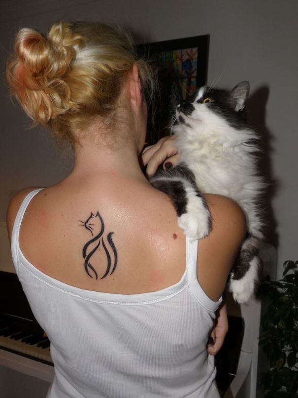 AD-Minimalistic-Cat-Tattoos-27
