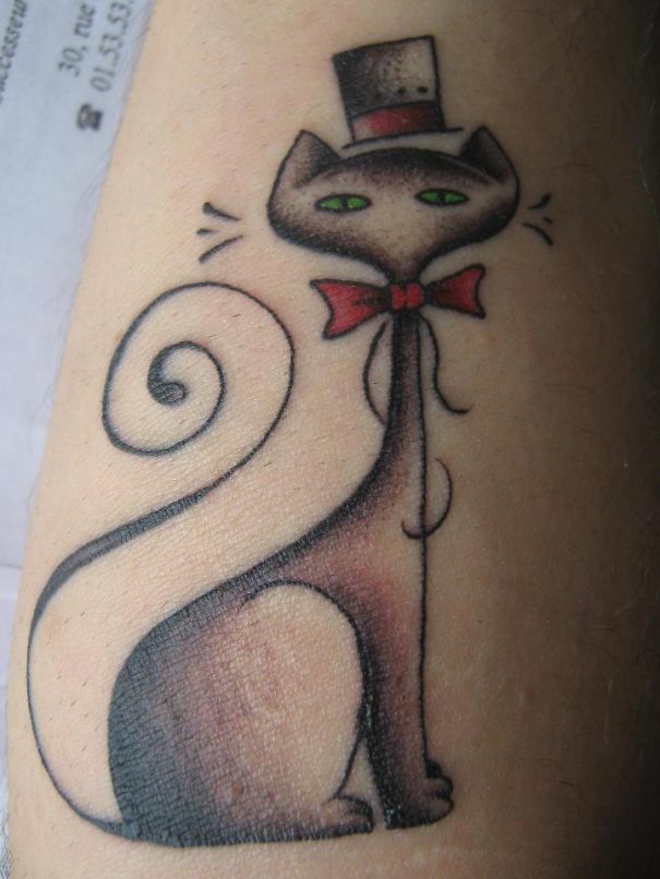 AD-Minimalistic-Cat-Tattoos-72