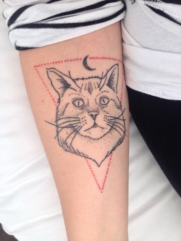 AD-Minimalistic-Cat-Tattoos-76