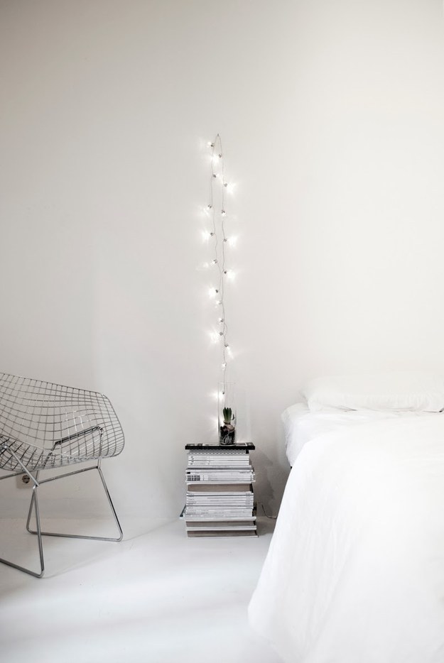 AD-Super-Cozy-Ways-To-Use-String-Lights-In-Your-Home-08