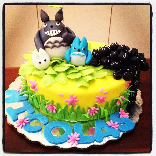 AD-Totoro-Cake-Food-Art-38