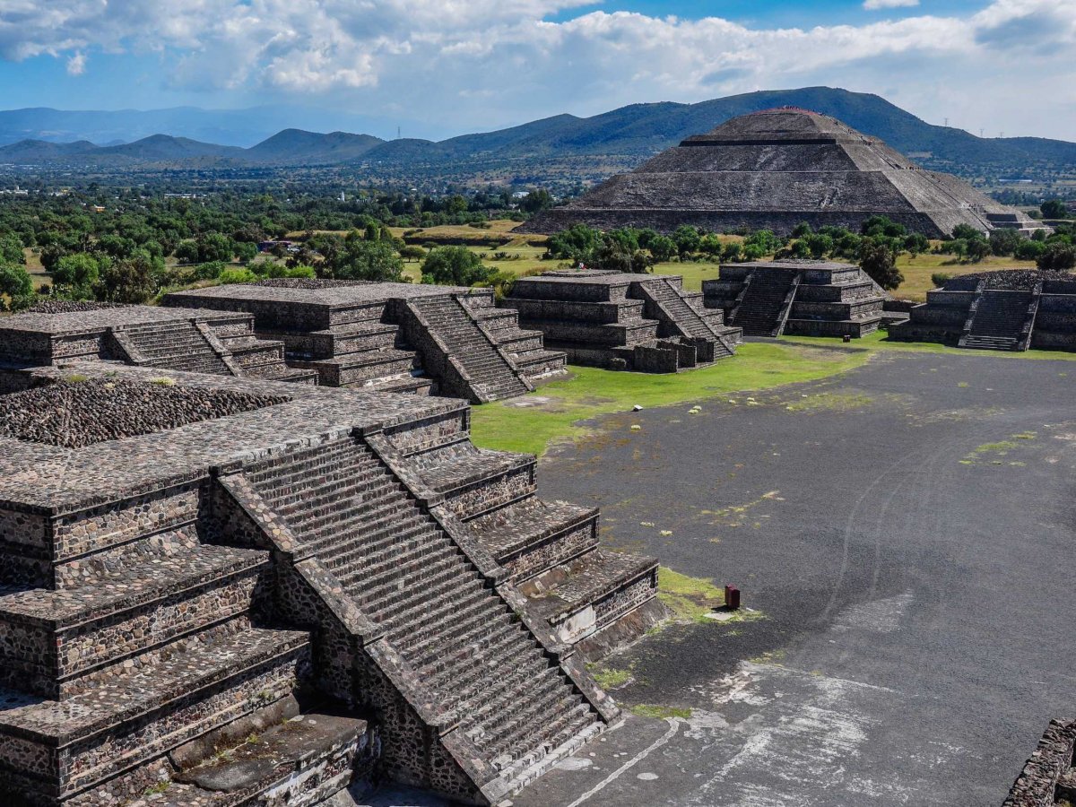 Not far from Mexico City, the holy city of Teotihuacán features gigantic monuments such as the Temple of Quetzalcoatl and the Pyramids of the Sun and the Moon. No wonder the city's name means "the place where the gods were created."