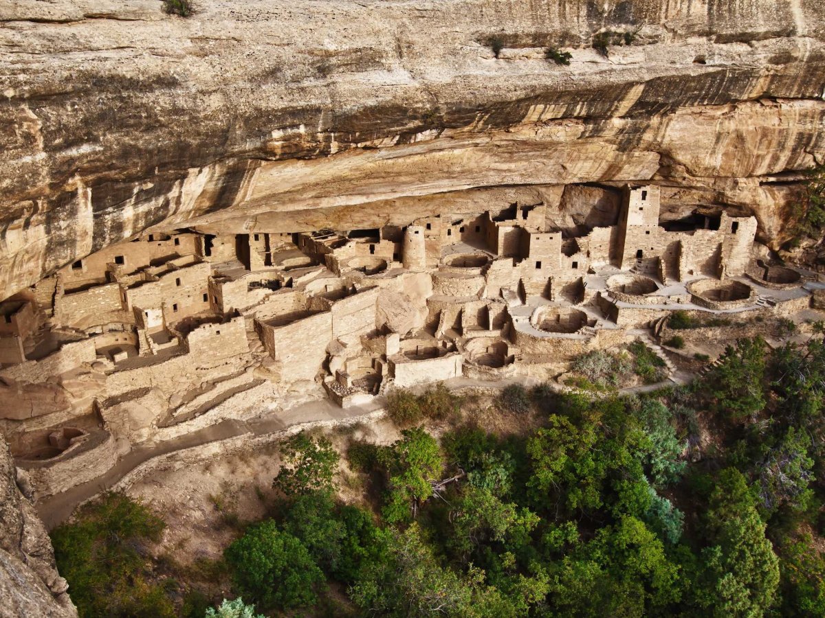 Some of the most well-preserved cliff dwellings in the US, Colorado's Mesa Verde National Park, were inhabited by ancestral pueblo people during 600-1300 A.D.