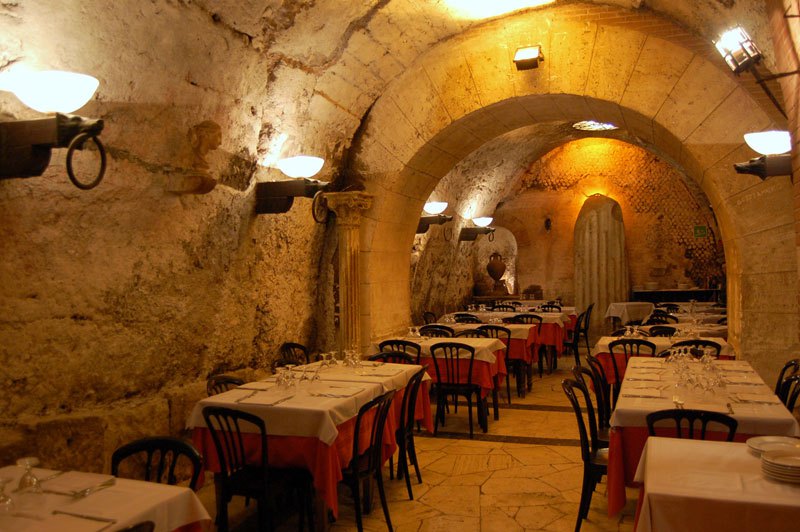 Historic Dining, Ristorante Da Pancrazio – Rome, Italy