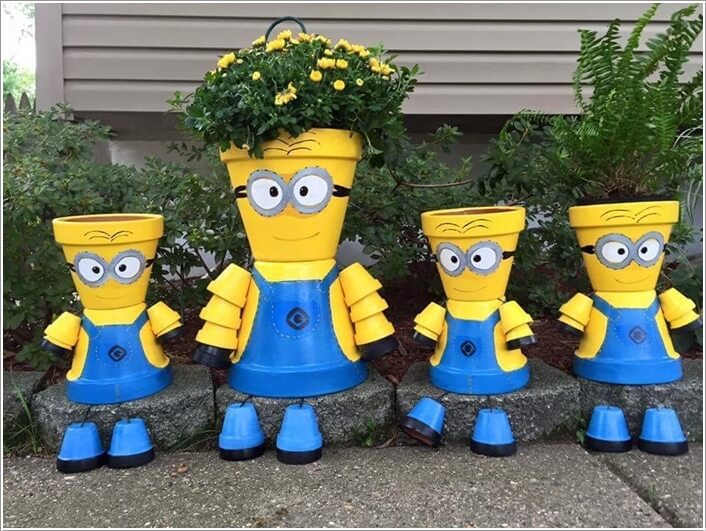 Make These Cool Minions with Terracotta Pots and Outdoor Paint