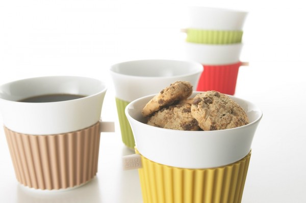 Add a splash of color to your coffee with these mugs that include colorful silicone sleeves to keep your hands safe from the heat.