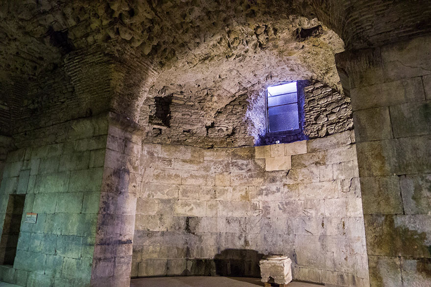 The Basement Of Diocletian’s Palace (Split) – Daenerys’ Throne Room