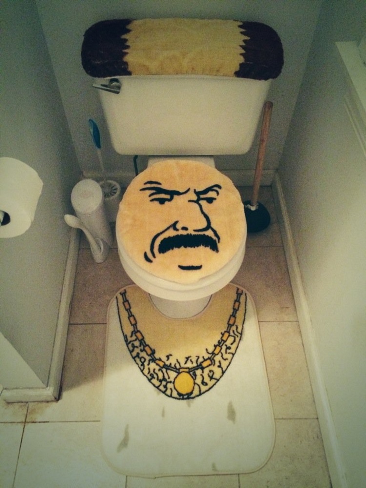 This Toilet Is Themed After Aqua Teen Hunger Force’s Carl