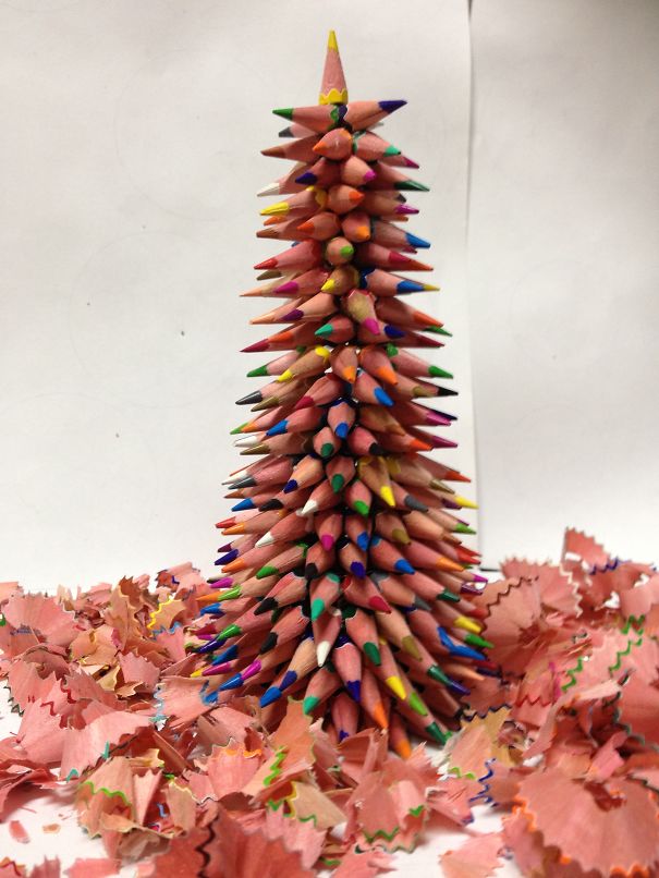 AD-100+-Of-The-Most-Creative-Christmas-Trees-Ever-27