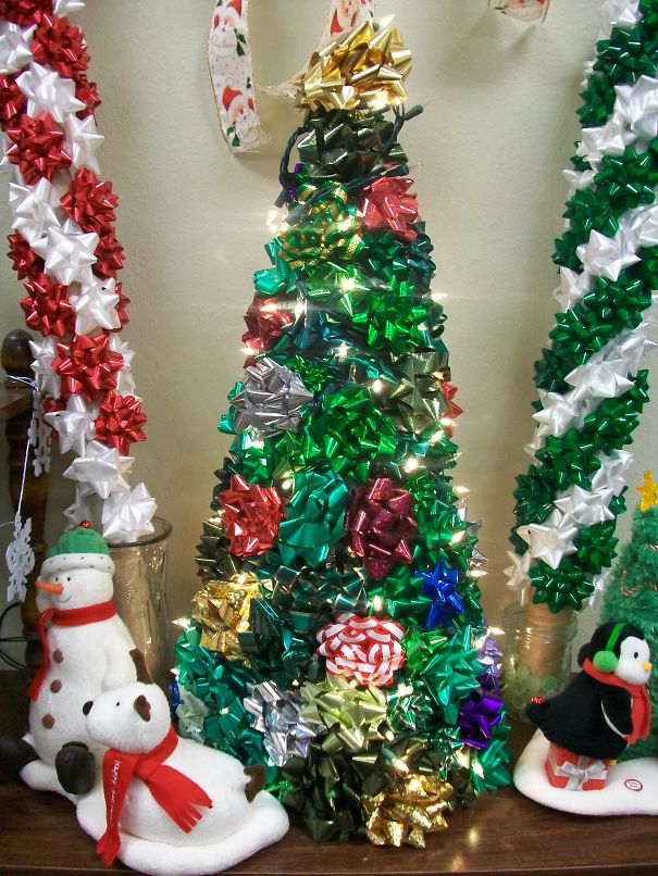 AD-100+-Of-The-Most-Creative-Christmas-Trees-Ever-89