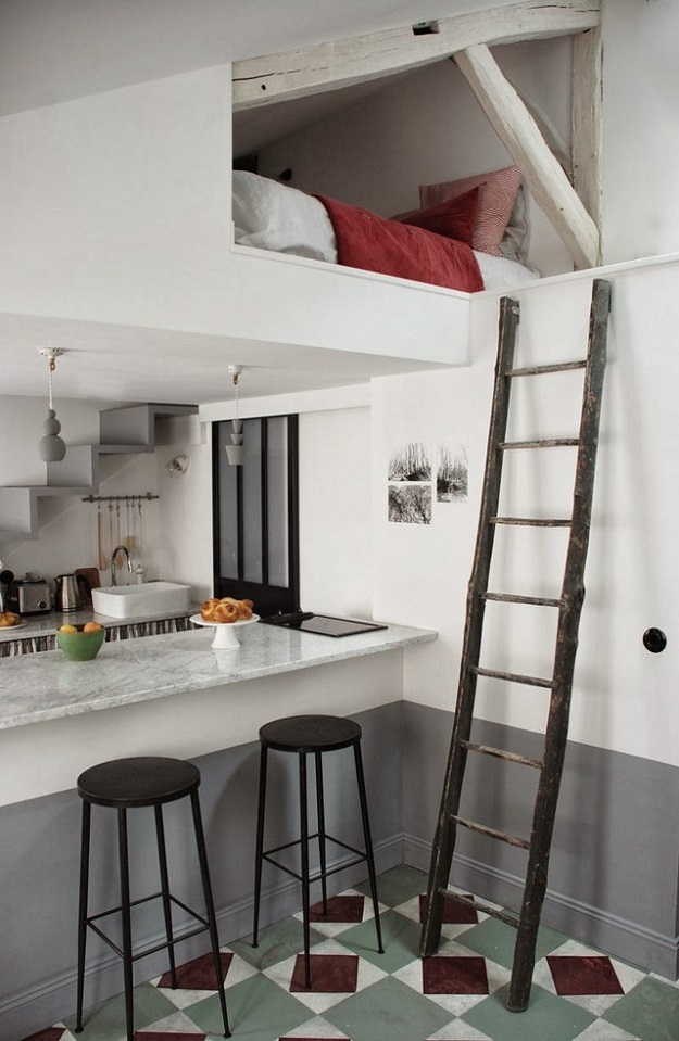 Tiny Apartment In Paris (8 SQM Only)