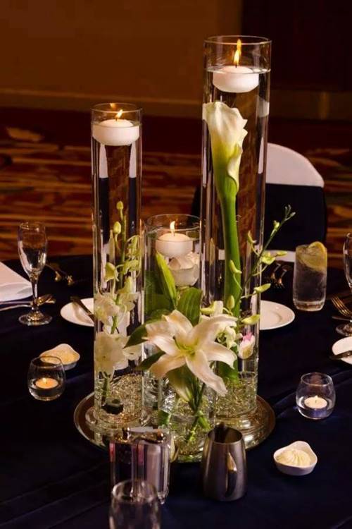 Floating Candle Centerpiece With Flower