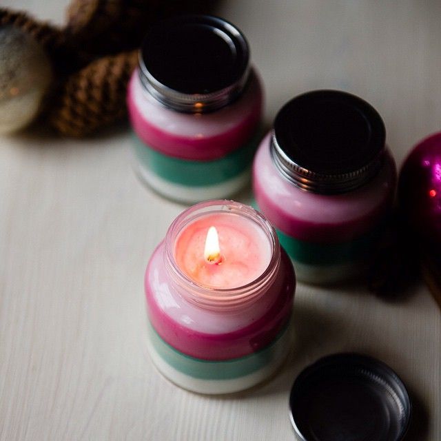 DIY Layered Scent Holiday Candles
