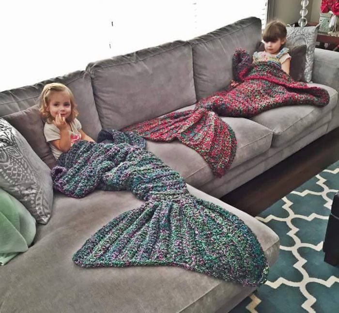 AD-Crocheted-Mermaid-Tail-Blankets-Melanie-Campbell-05