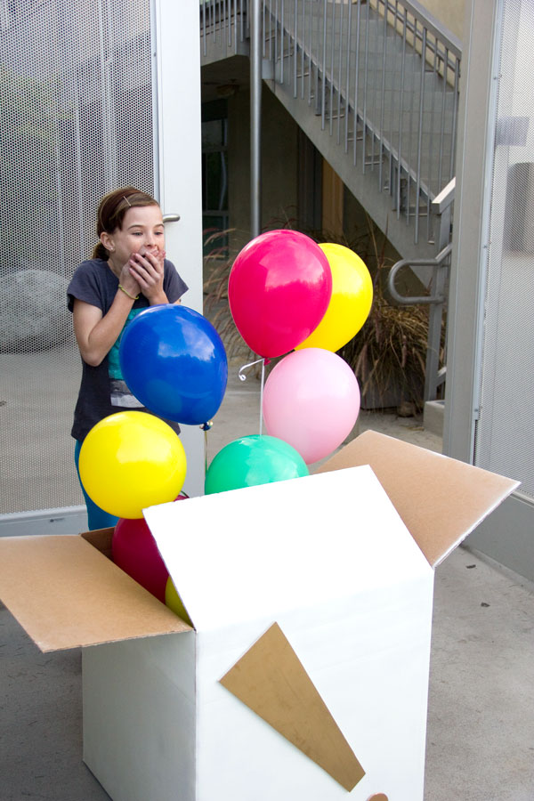 AD-Fun-And-Creative-Ways-To-Use-Balloons-01