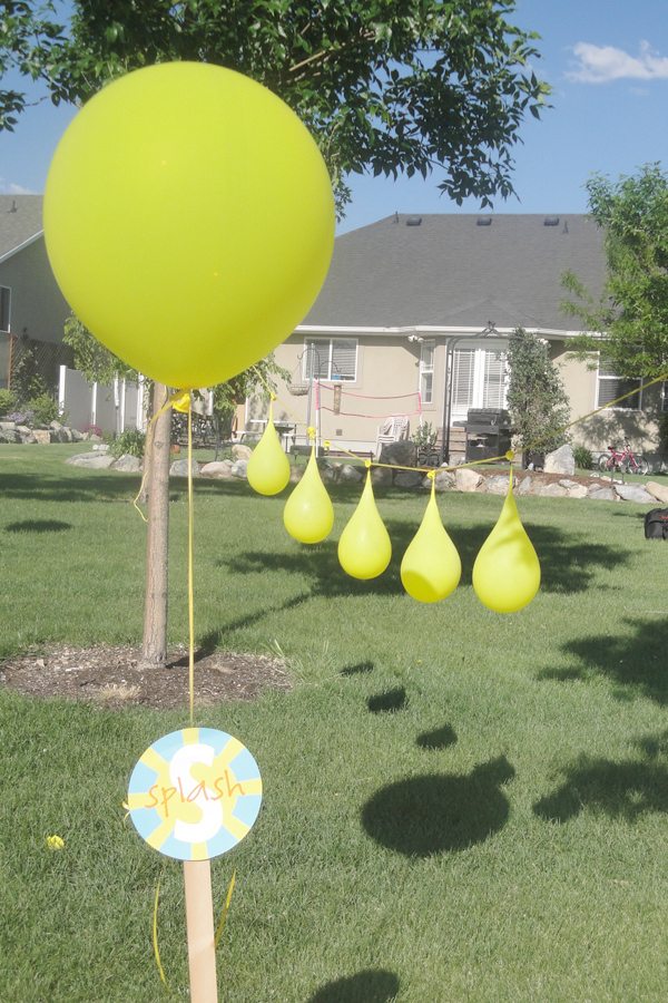 AD-Fun-And-Creative-Ways-To-Use-Balloons-41