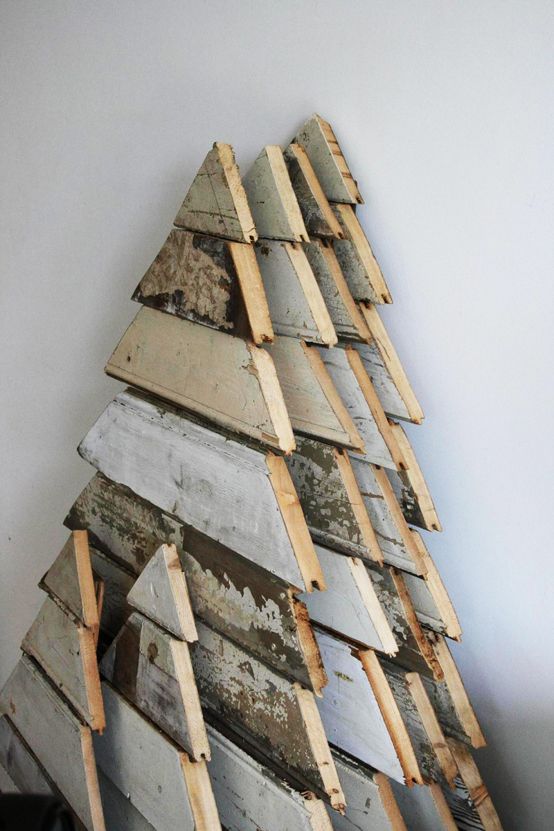 AD-Ideas-Of-How-To-Make-A-Wood-Pallet-Christmas-Tree-05