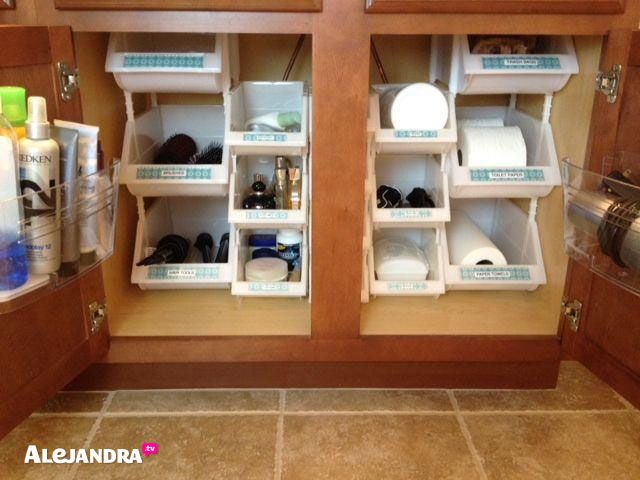 How To Maximize Space In Your Bathroom Cabinet