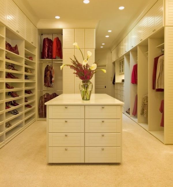 AD-Interesting-Design-Ideas-And-Advantages-Of-Walk-In-Closets-23
