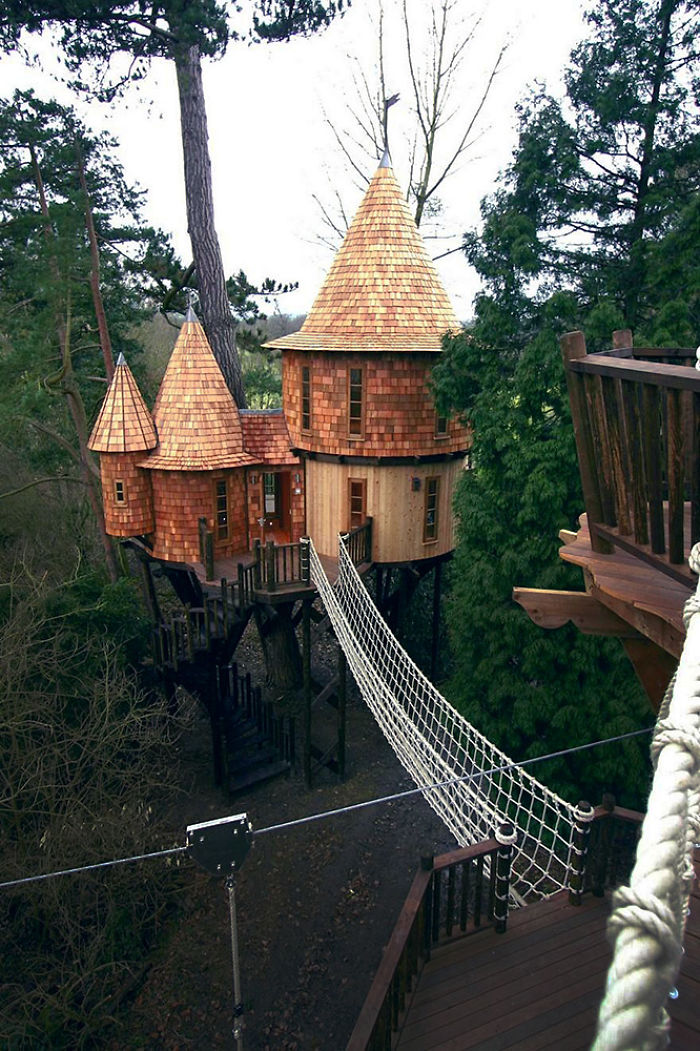 AD-The-Most-Beautiful-Treehouses-From-All-Over-The-World-08