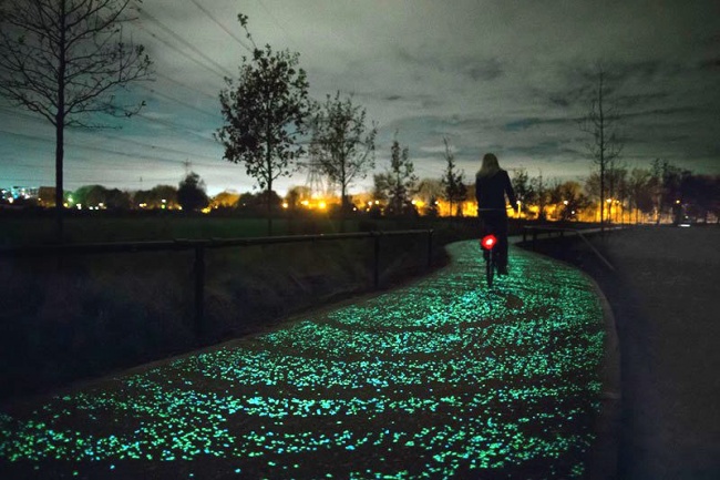 The Glow-In-The-Dark Bike Path In This Park