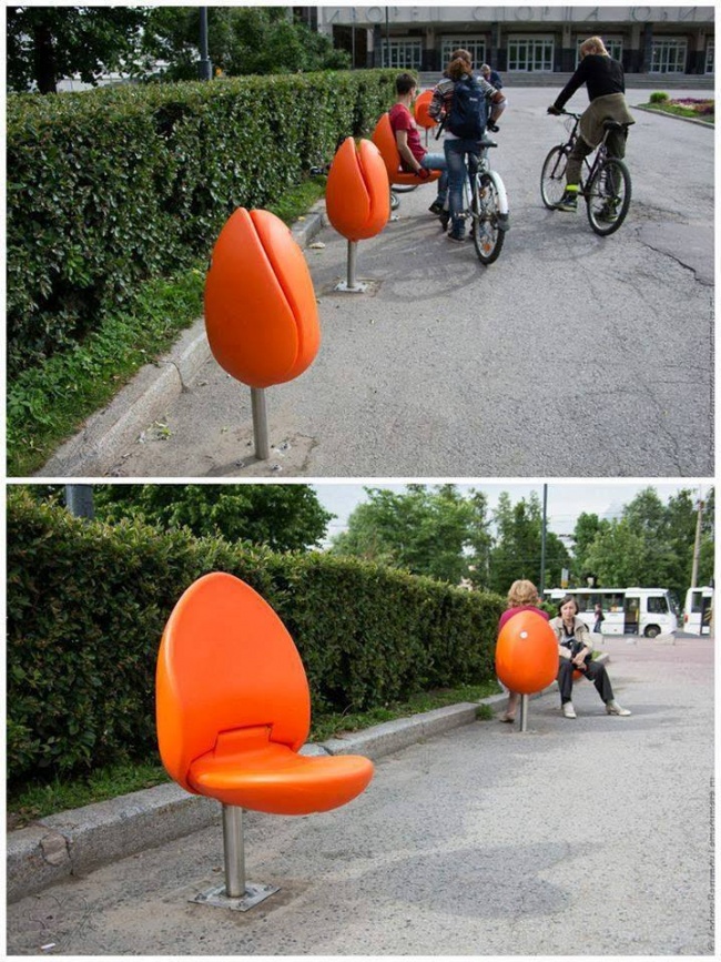 The Fold-Out Chairs, Which Look Like Tulips