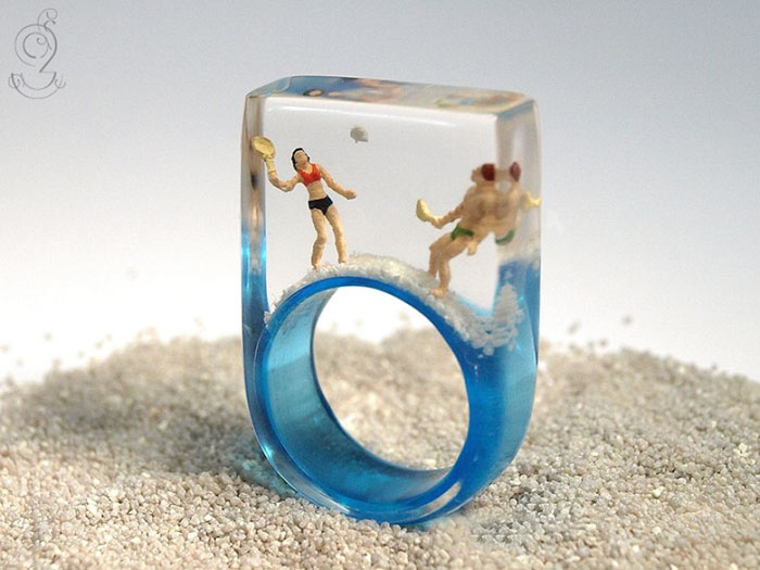 AD-Miniature-Scenes-Inside-Jewelry-By-Isabell-Kiefhaber-05