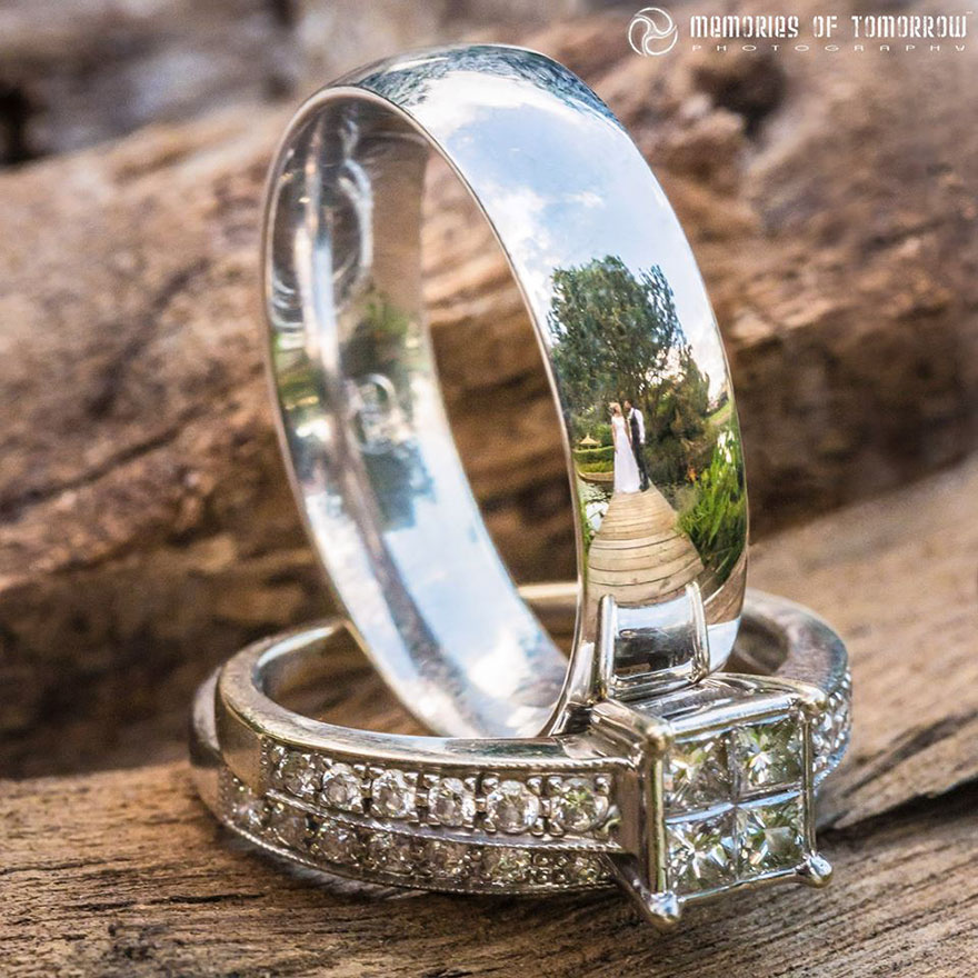 Ring-Reflection-Wedding-Photography-Ringscapes-Peter-Adams