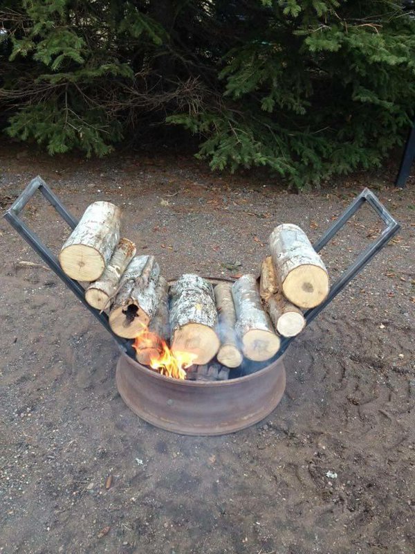How To Build A Self-Feeding Fire That Burns For 14 Hours Plus!