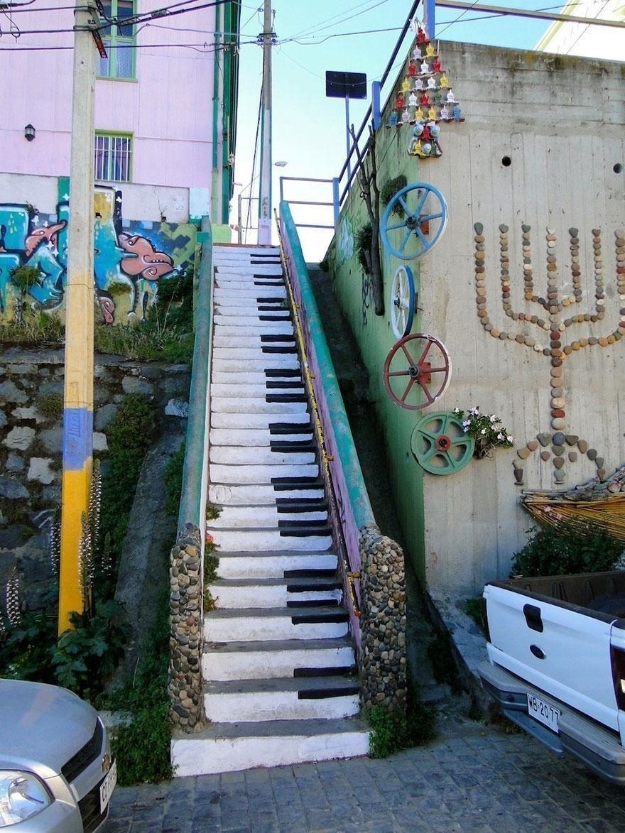 Piano stairs in Valparaiso, Chile.