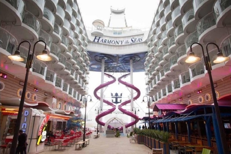 AD-It's-The-Biggest-Cruise-Ship-Ever-Built-Harmony-05