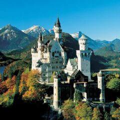 25+ Magnificent Castles And Their Fascinating Ancient Histories