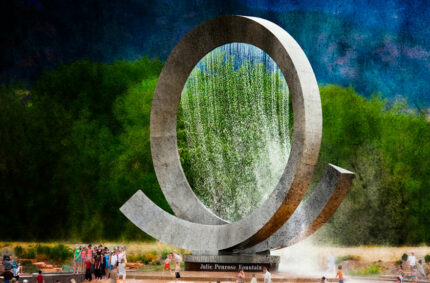 35+ Of The World’s Most Amazing Fountains