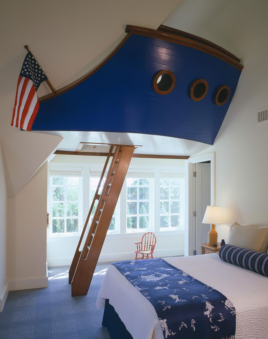 Ship Captain’s Bedroom